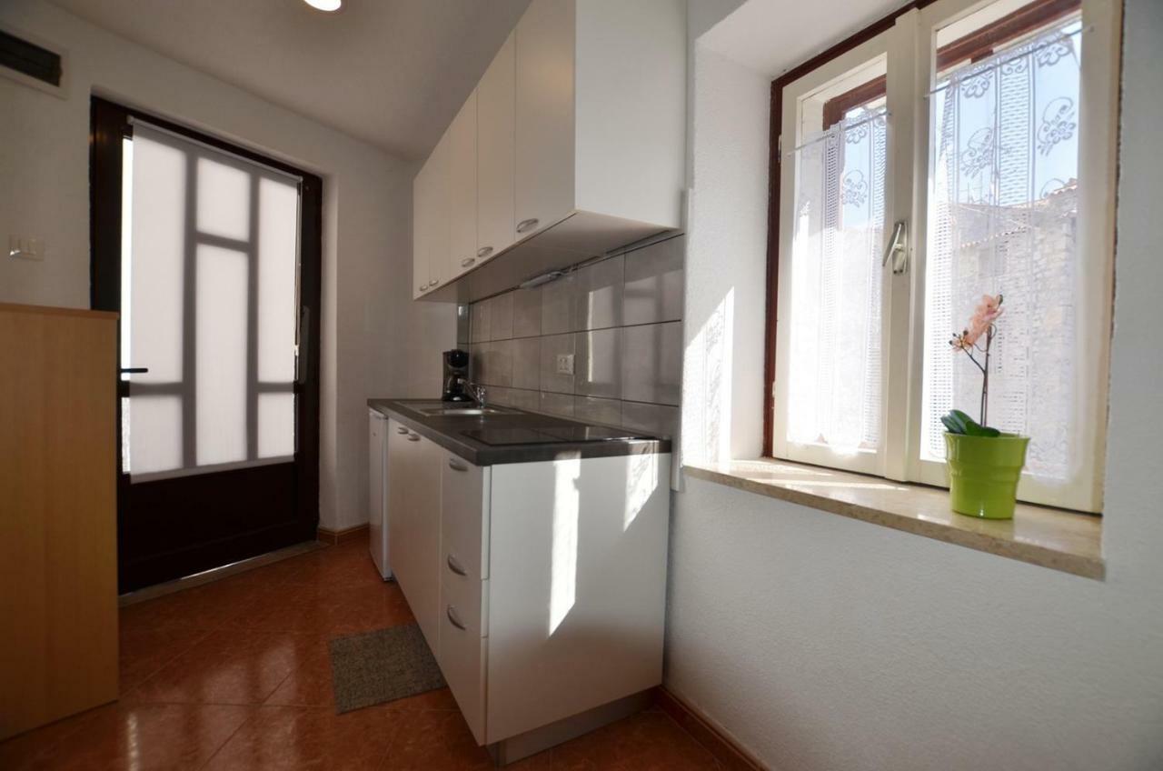 Yulia Apartments Rovinj Exterior foto